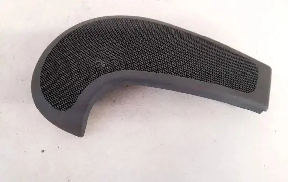 Side speaker trim/cover