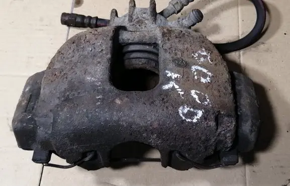 Volvo S60 Front brake caliper