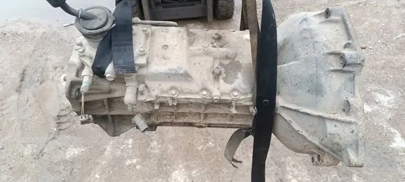 Manual 5 speed gearbox