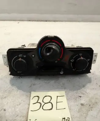 Renault Megane II Climate control unit 8200413906