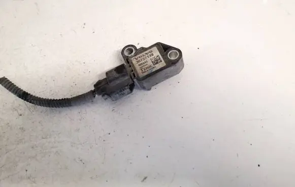 Volvo S40 Airbag deployment crash/impact sensor 30737139