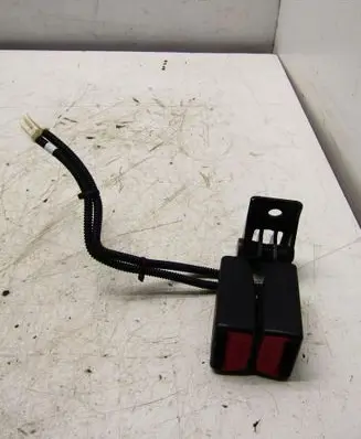 KIA Ceed Rear seatbelt buckle