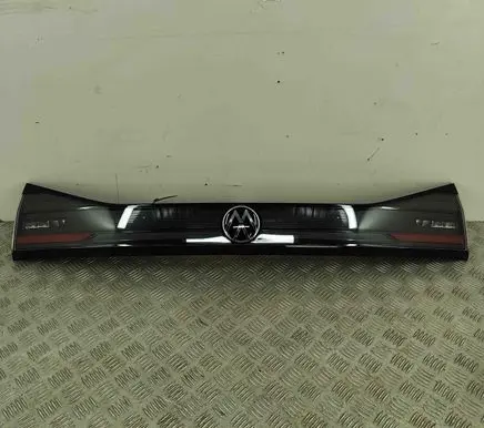 Volkswagen T-Cross Tailgate rear/tail lights 2GM945307B