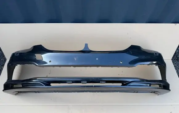 BMW 5 G30 G31 Front bumper 7427435