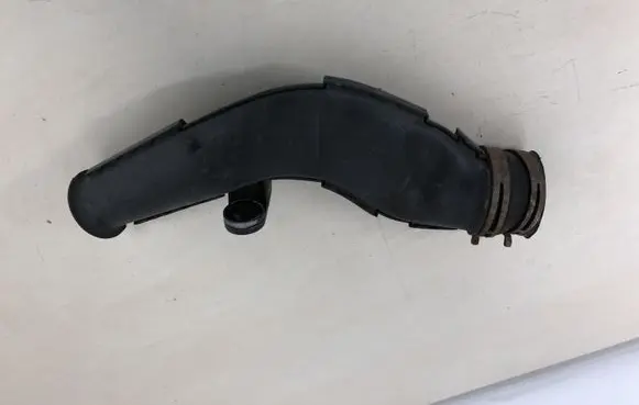 Volkswagen New Beetle Air intake hose/pipe 1C0129520