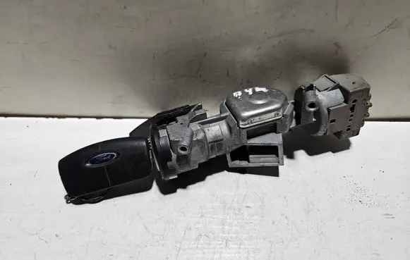 Ford Focus Ignition lock 3M513F880AC