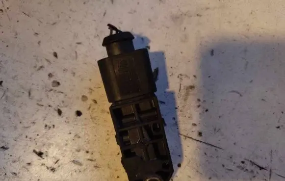 Audi A3 S3 8P Exhaust gas pressure sensor 076906051A