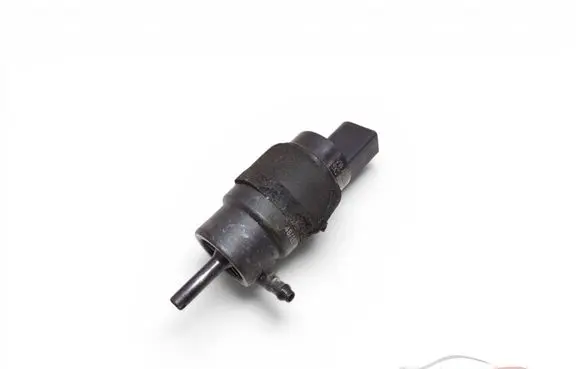 Audi A6 S6 C7 4G Windscreen/windshield washer pump 8K5955647