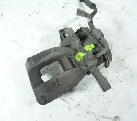 Opel Insignia A Rear brake caliper A002C772C