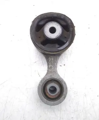 Honda CR-V Engine mount bracket