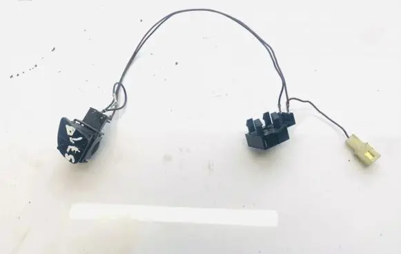 Chevrolet Kalos Steering wheel buttons/switches 