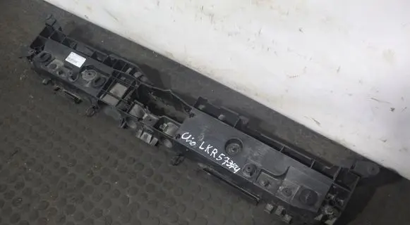 Renault Clio IV Front bumper support beam