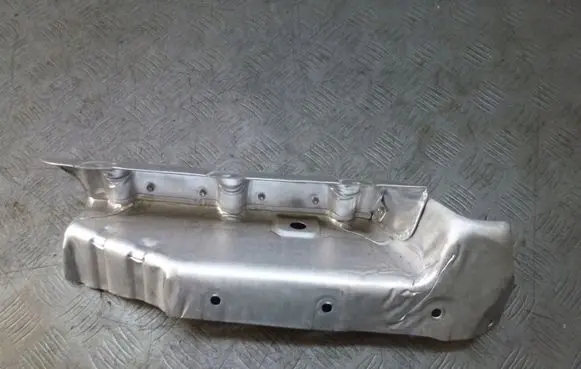 Fiat 500 Abarth Heat shield in engine bay 55222261
