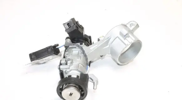 Opel Mokka Ignition lock 95016183