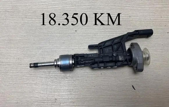 BMW 3 G20 G21 Fuel injector 0261500437