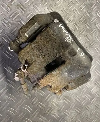 Opel Insignia A Front brake caliper