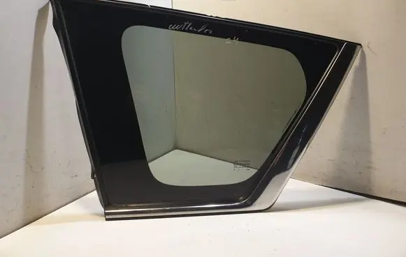 Mitsubishi Outlander Rear side window 43R006723