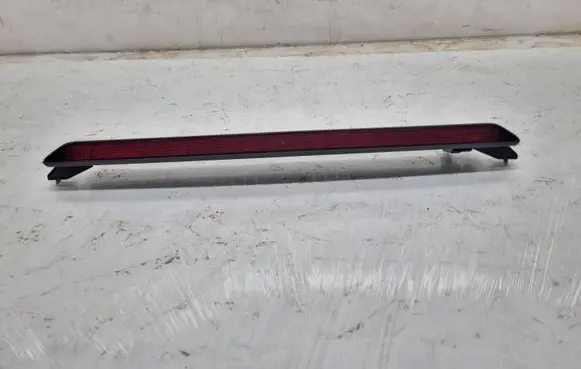 Volkswagen PASSAT B5 Third/center stoplight 1J6945097D