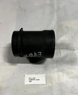 Mitsubishi Lancer Evolution Mass air flow meter MR985187 85060B71