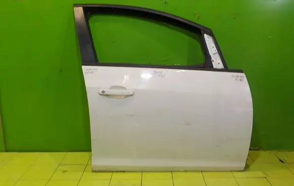 Opel Astra J Front door PRZOD PRAWE