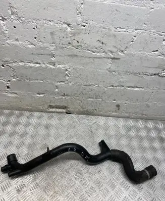Audi A6 S6 C6 4F Engine coolant pipe/hose 03L121071