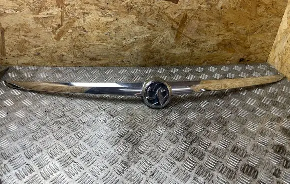 Opel Astra H Front grill 461088395 4611