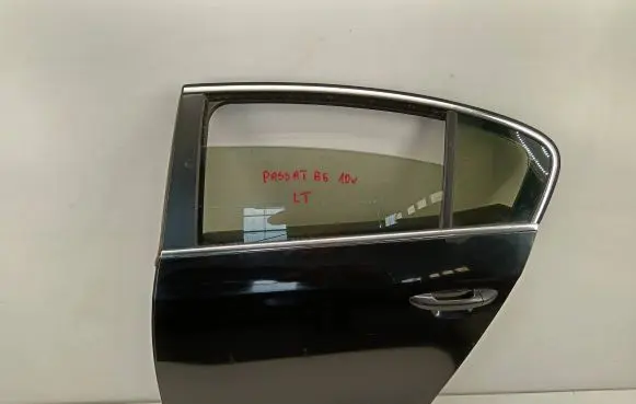 Volkswagen PASSAT B6 Door (2 Door Coupe) 
