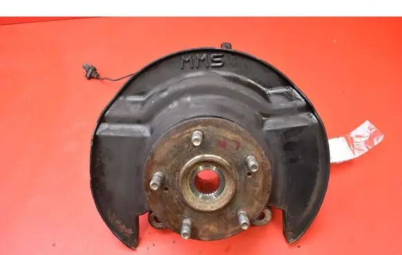 Honda CR-V Front wheel hub spindle knuckle 