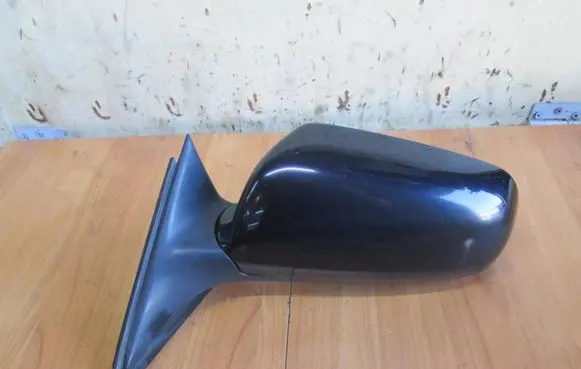 Audi A3 S3 8L Front door electric wing mirror