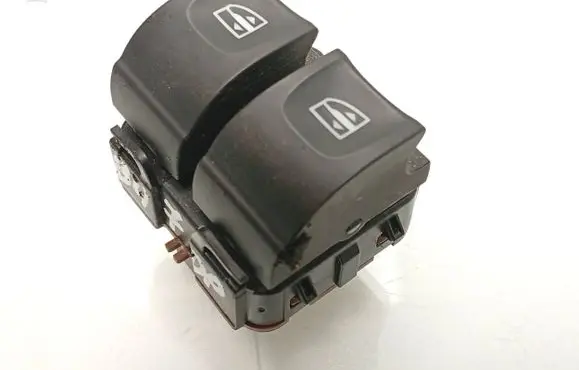 Renault Captur Electric window control switch 264113300R 10023899