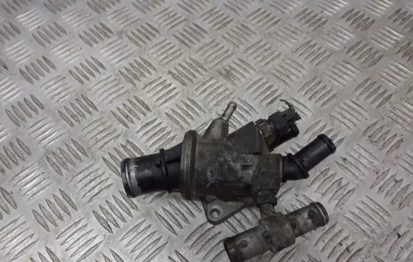 Alfa Romeo 156 Thermostat housing 