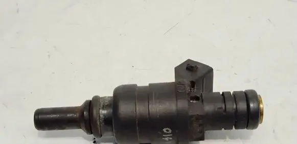 BMW 5 E39 Fuel injector 1427240