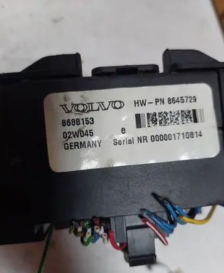 Volvo S60 Fuse box set 8688153 02W045 8645729