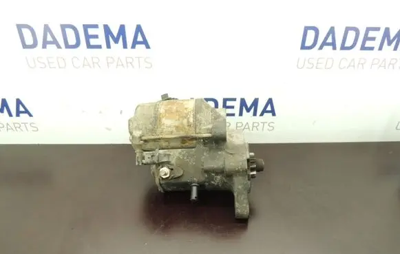 Toyota Yaris Starter motor 2810033050 4280000570 D141