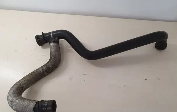 Peugeot 407 Engine coolant pipe/hose