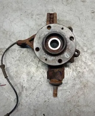 Peugeot 307 CC Front wheel hub spindle knuckle