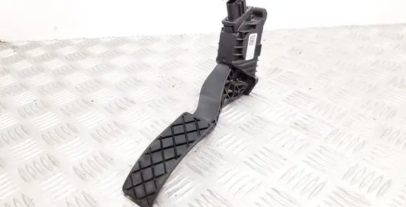 Skoda Octavia Mk3 (5E) Accelerator throttle pedal 5Q1721503F