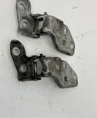 Front door hinge set