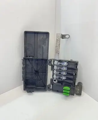 Volkswagen Golf IV Fuse module 1J0937550