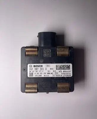Volkswagen Golf VII Distronic sensor radar 3QF907561D 3QF907572A 0203302268