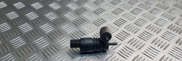Audi A3 S3 8L Windscreen/windshield washer pump