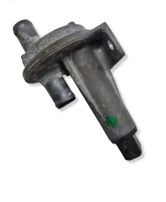 Audi 80 90 B3 Valve vacuum 049133453E