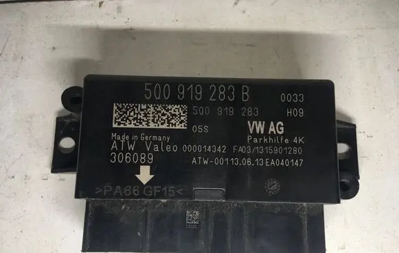 Skoda Octavia Mk3 (5E) Parking PDC control unit/module 5Q0919283B