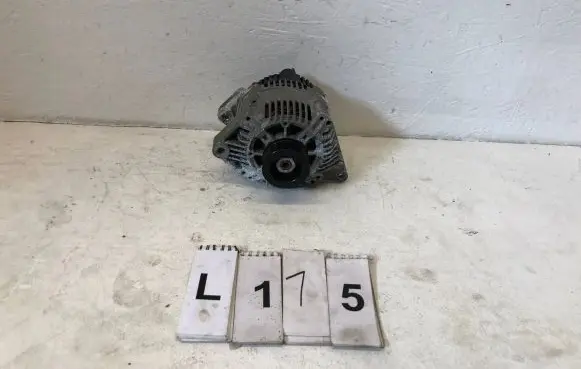 Volvo S40, V40 Generator/alternator 8602097
