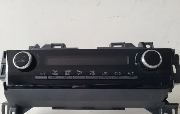 Toyota Yaris Cross Climate control unit 559000DQ10