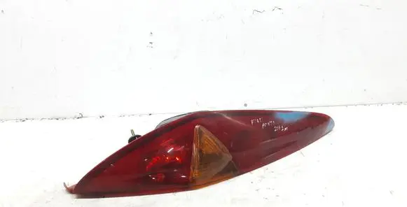 Rear/tail lights