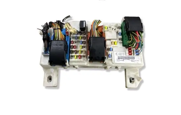 Ford Focus Comfort/convenience module 519242804 7M5T14A073CG