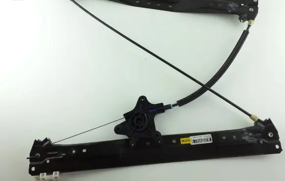 Front window lifting mechanism without motor