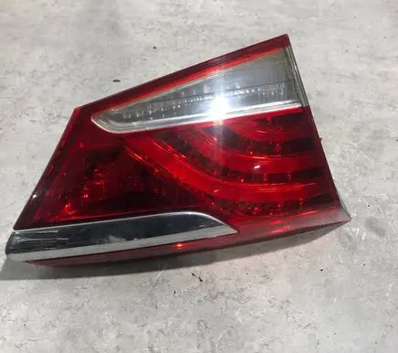Hyundai i40 Tailgate rear/tail lights 924033Z000