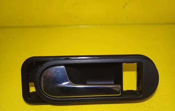 Volkswagen Golf Plus Rear door interior handle 5M0837197